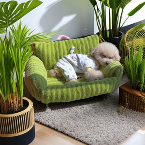 CozyNest Winter Bed – Plush Warm Sofa-Style Haven